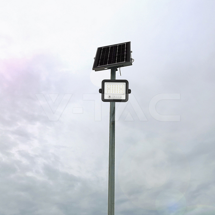 5W LED Solar Floodlight 2000K-8000K Black Body Battery Indicator img 13