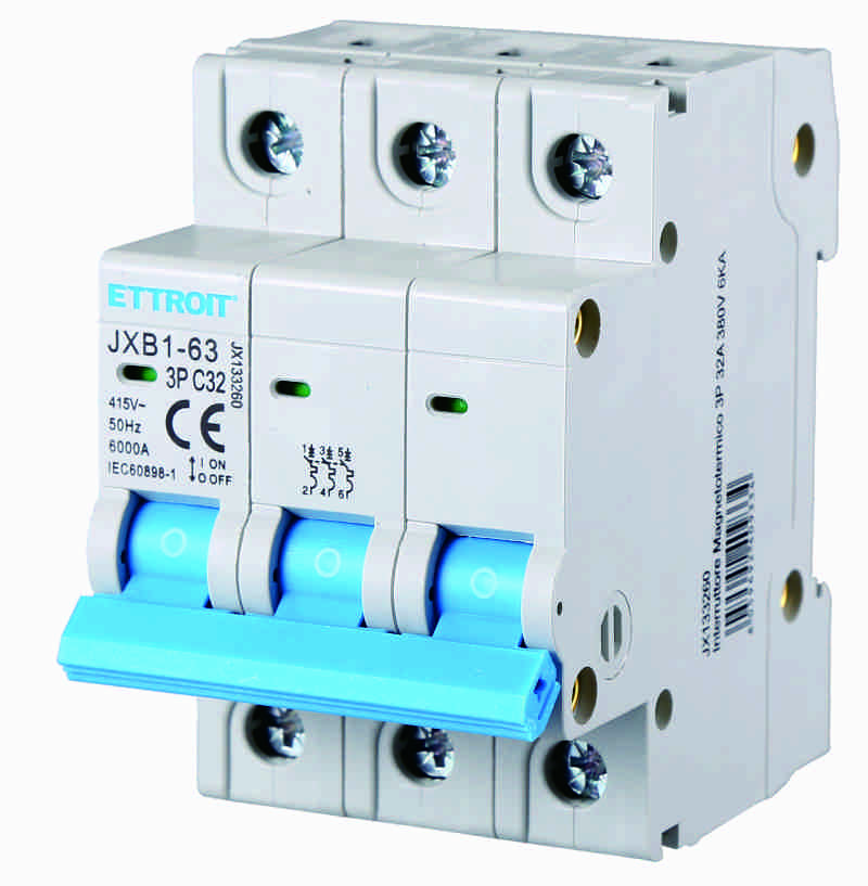 Interruttore Magnetotermico 3P 32A 380V 6KA