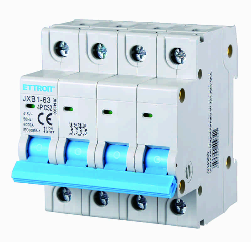 Interruttore Magnetotermico 4P 32A 380V 6KA