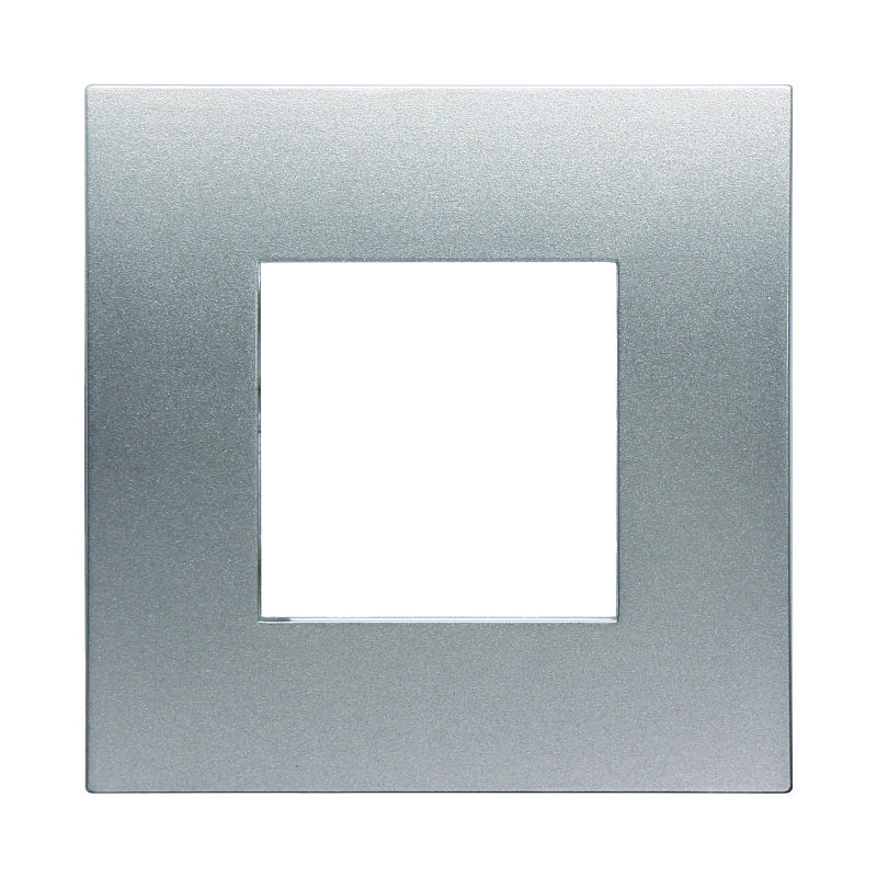 PLACCA PLASTICA 2P TITANIO